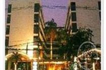 Holiday Mansion Hotel Bangkok Exterior foto